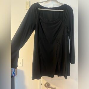 *Free w/ Bundle* Square Neck Black dress